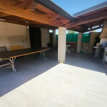 Casa Graziella Поццалло